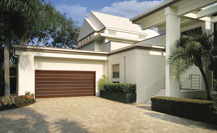 reserve-modern-design-accent-strip-light-cedar-garage-door-0e58cf0d-1920w.jpg